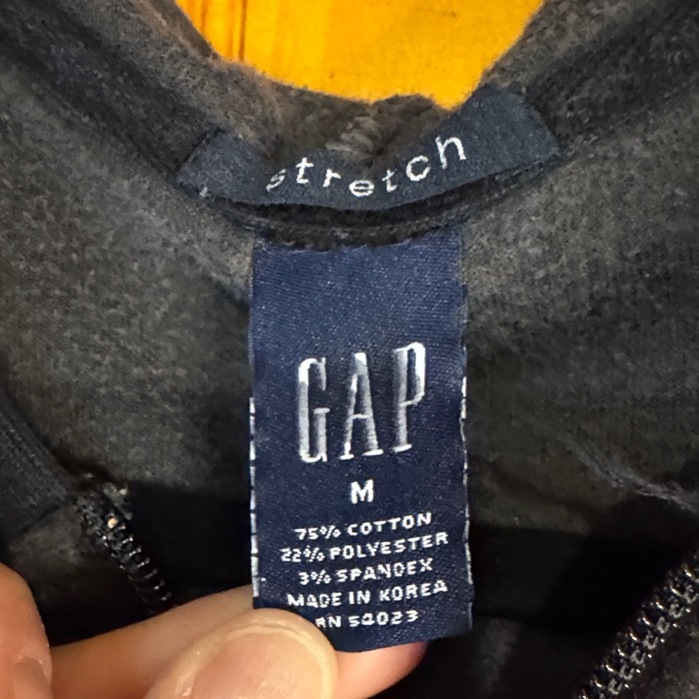 GAP Women’s Black Velour Bomber Jacket - Picture 2 of 7